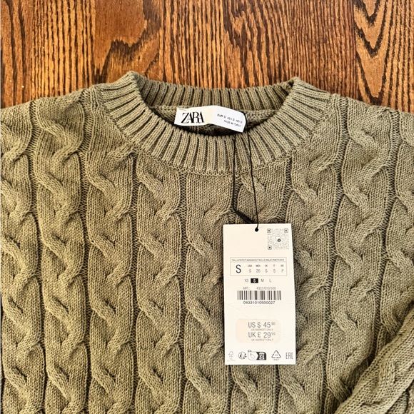 Brand New ZARA oversized cropped sweater with tags - Picture 2 of 3